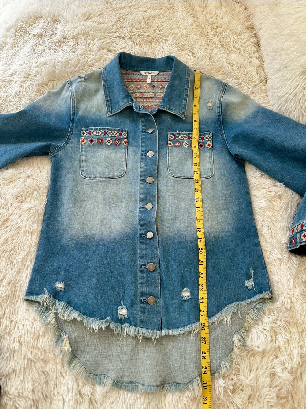 DRIFTWOOD Anne Women’s Blue Embroidered Denim Jacket Shirt Size: Medium - Picture 3 of 8